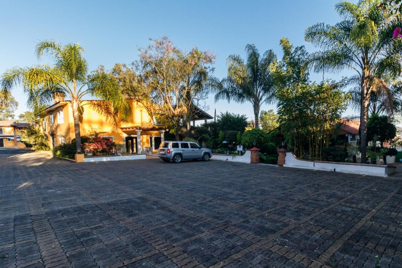 Hotel Hacienda Montesinos Morelia Exteriör bild