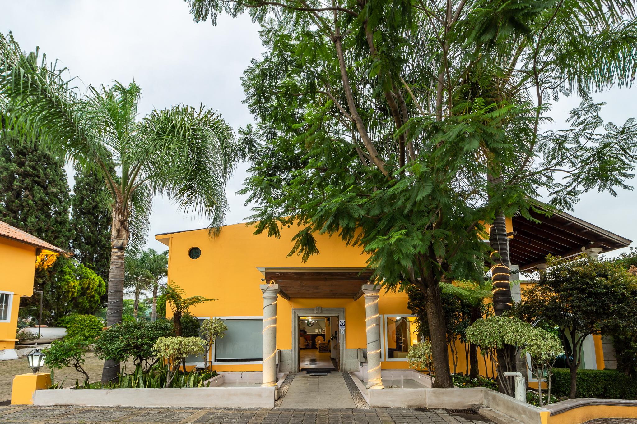 Hotel Hacienda Montesinos Morelia Exteriör bild