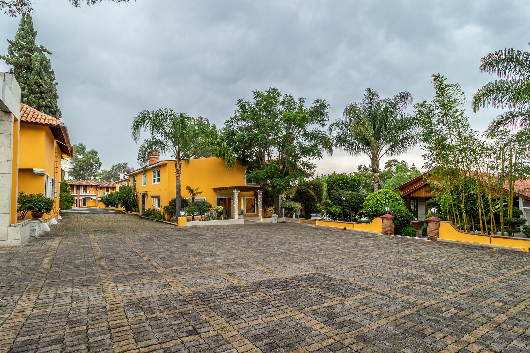 Hotel Hacienda Montesinos Morelia Exteriör bild