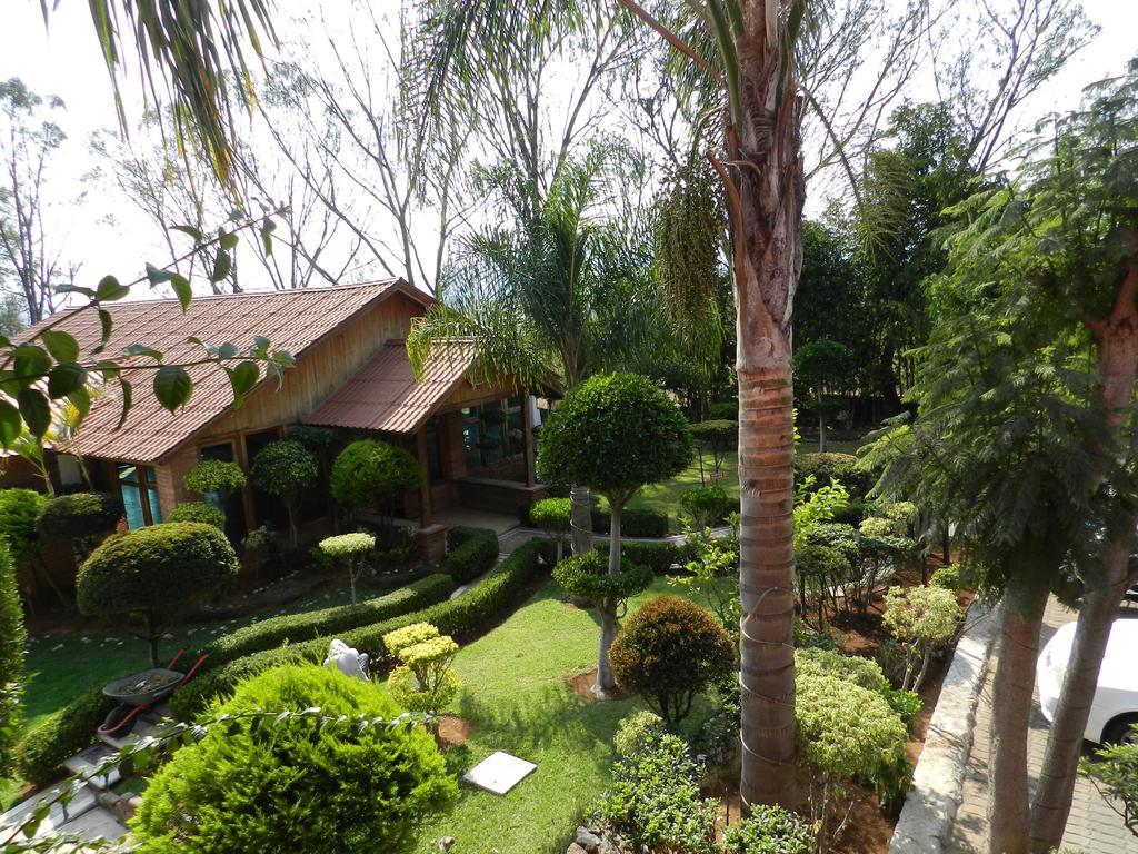 Hotel Hacienda Montesinos Morelia Exteriör bild